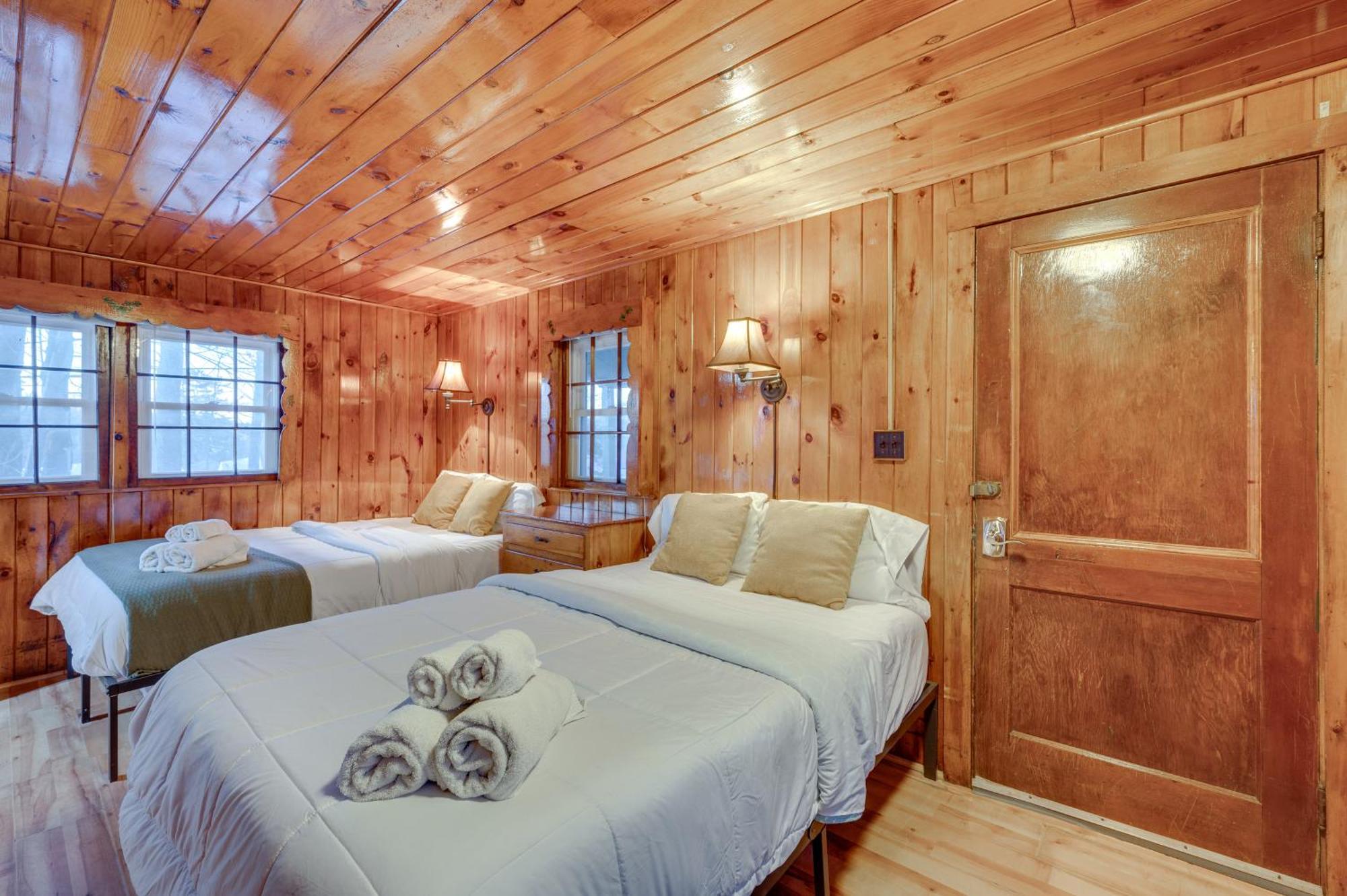 Апартаменты Cozy Laconia Studio With Pool Access - 2 Mi To Lake! Экстерьер фото